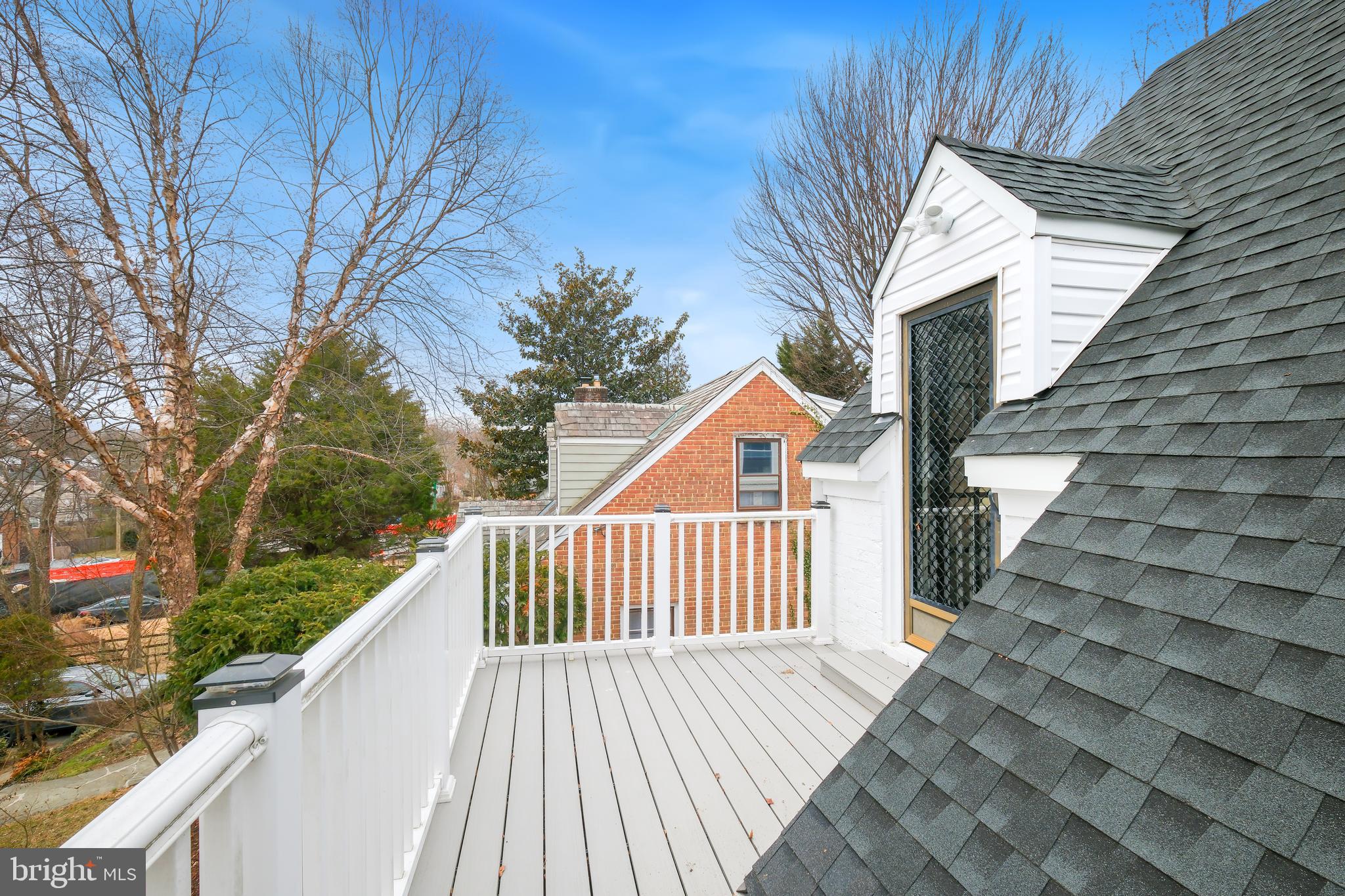 617 GREENBRIER DRIVE