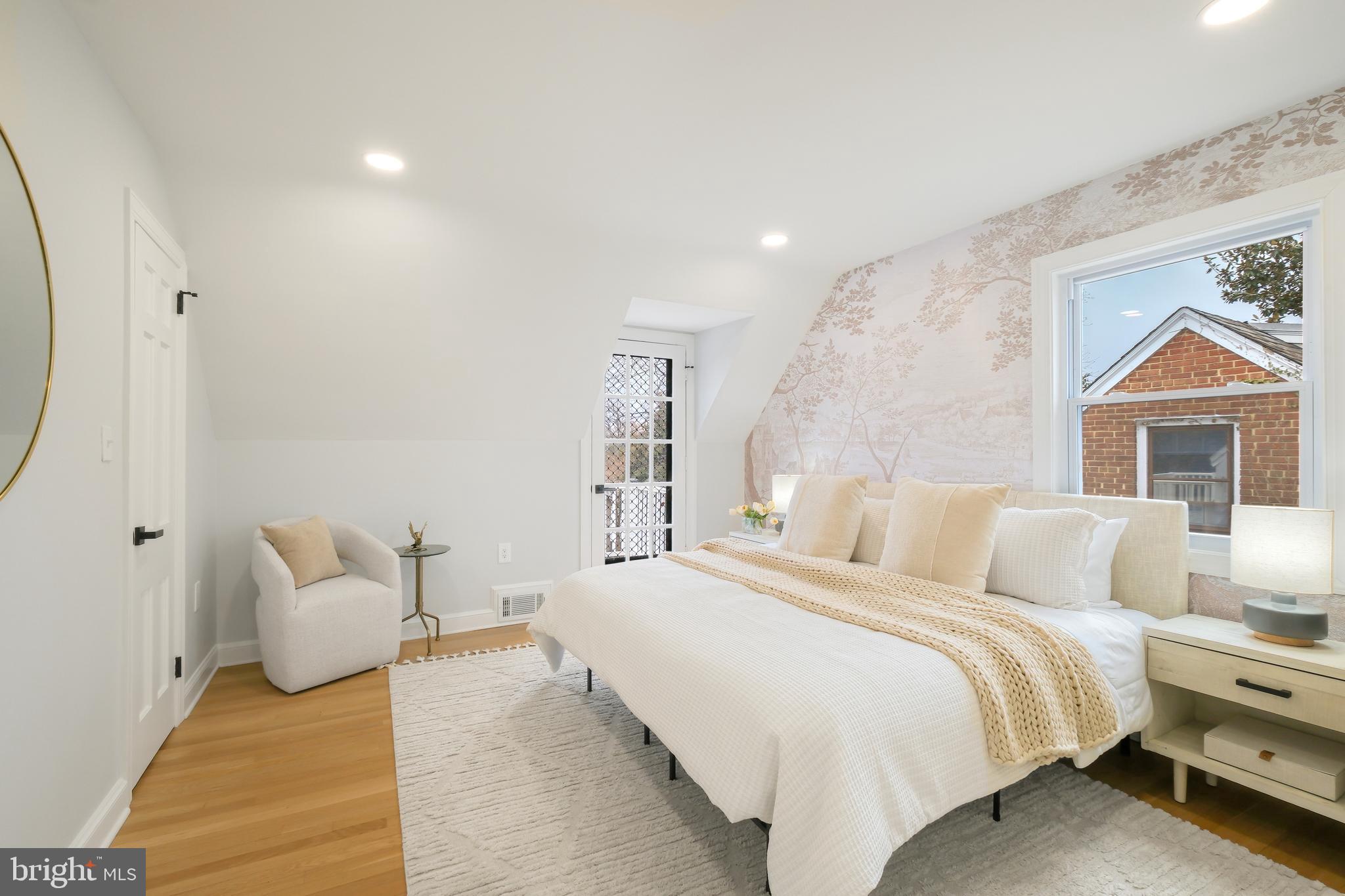 617 GREENBRIER DRIVE