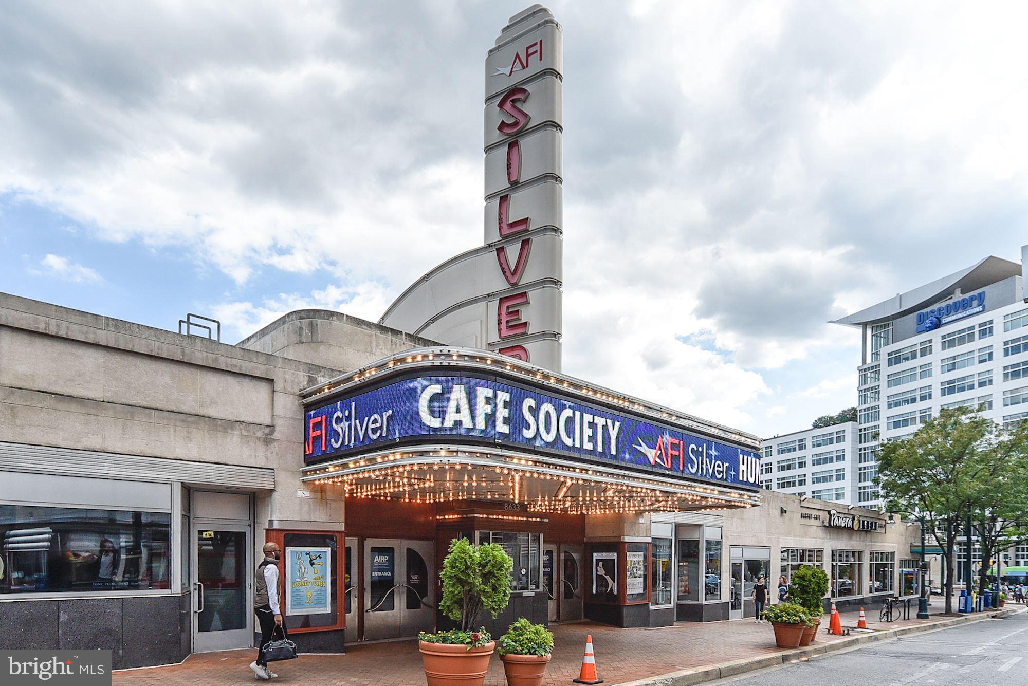 617 GREENBRIER DRIVE