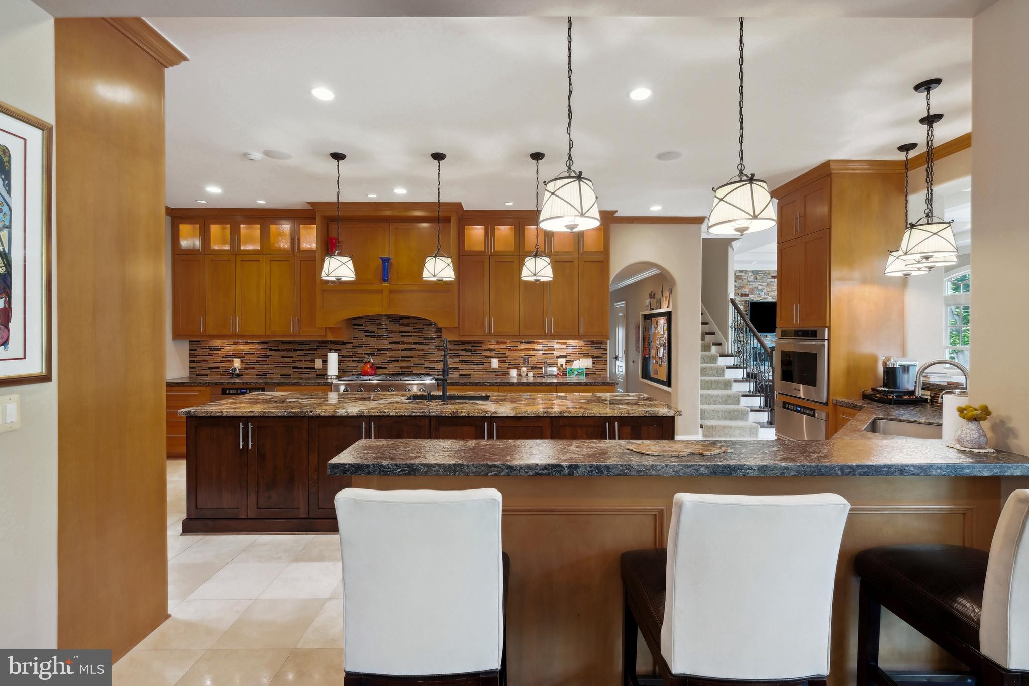 11724 GAINSBOROUGH ROAD