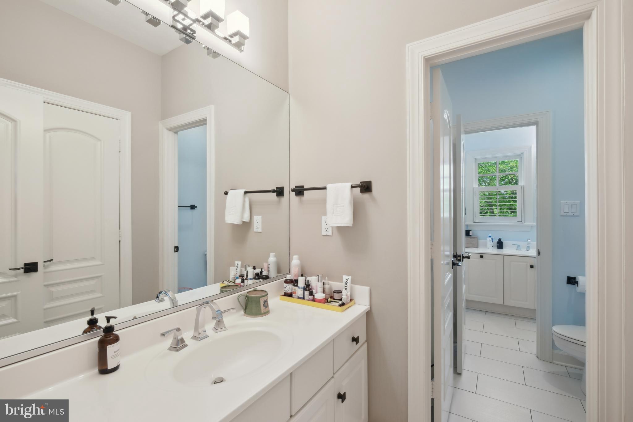 11724 GAINSBOROUGH ROAD