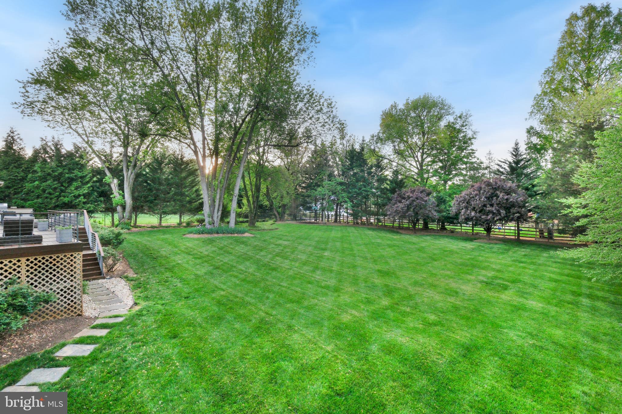 11724 GAINSBOROUGH ROAD