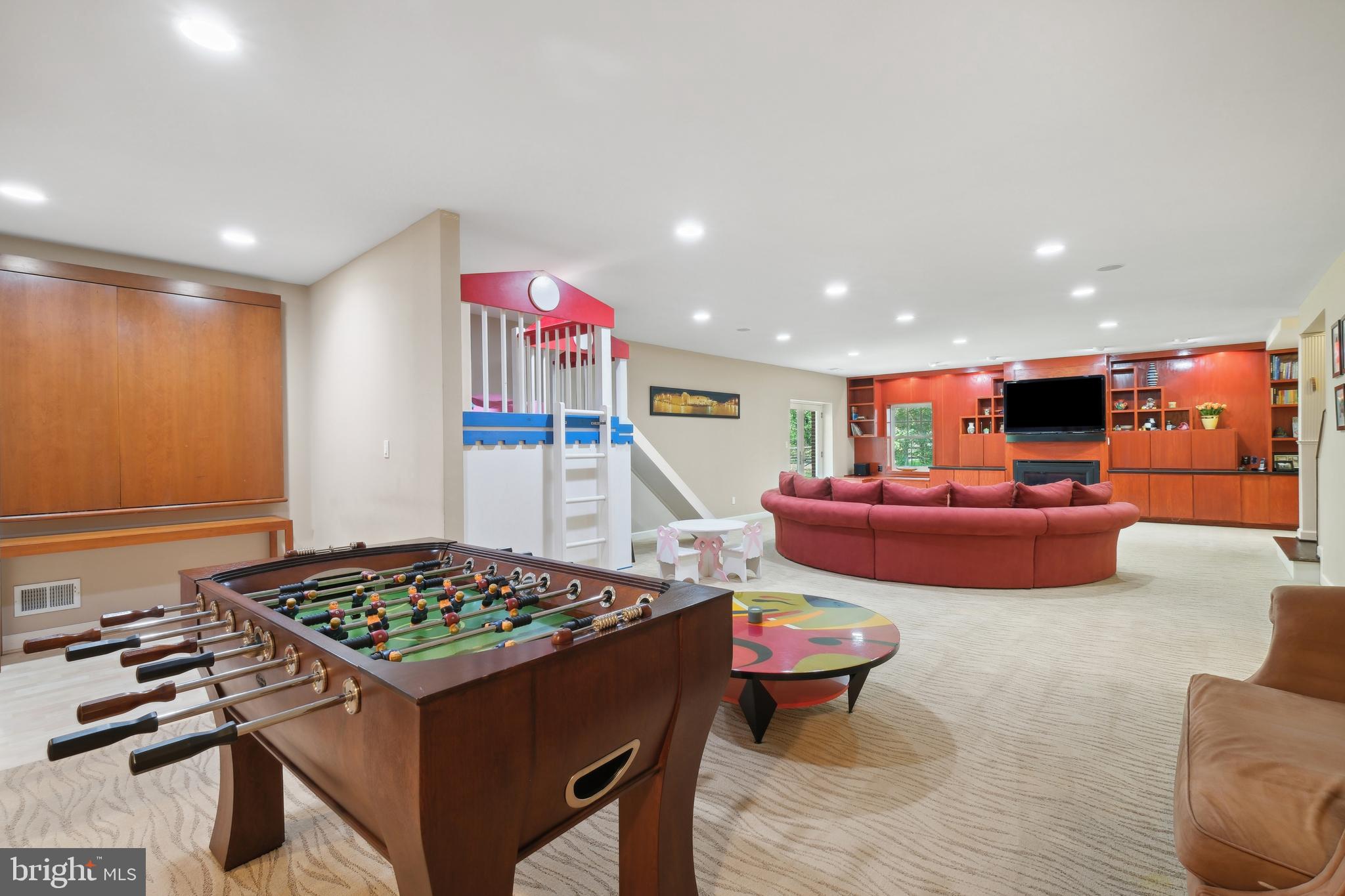 11724 GAINSBOROUGH ROAD