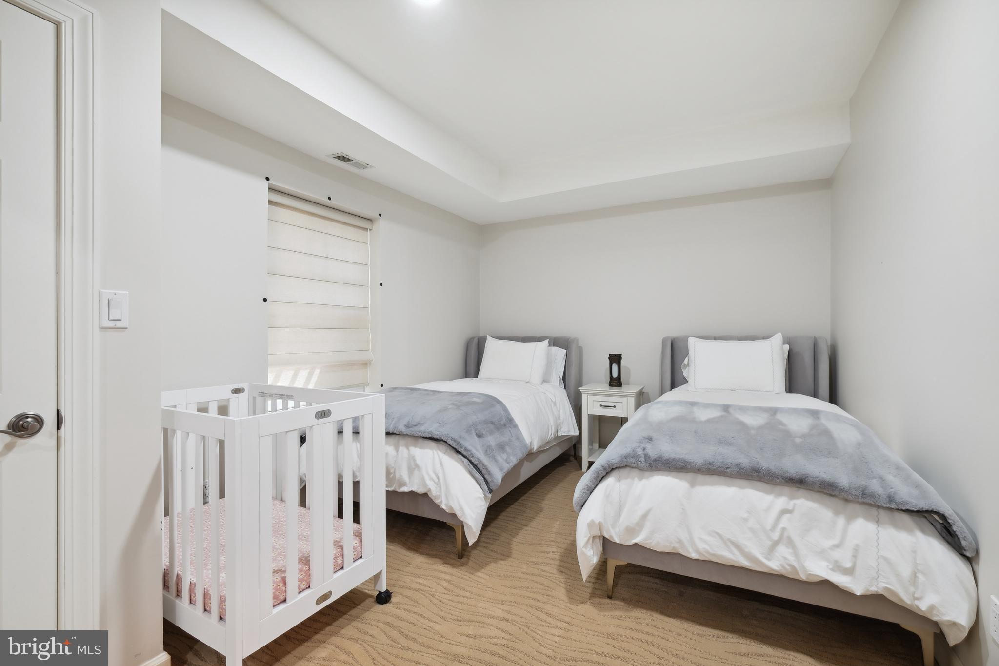 11724 GAINSBOROUGH ROAD