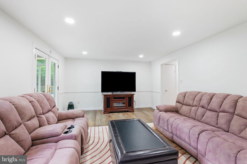1106 PIPESTEM PLACE