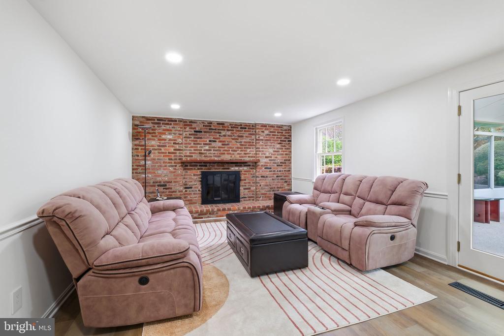 1106 PIPESTEM PLACE