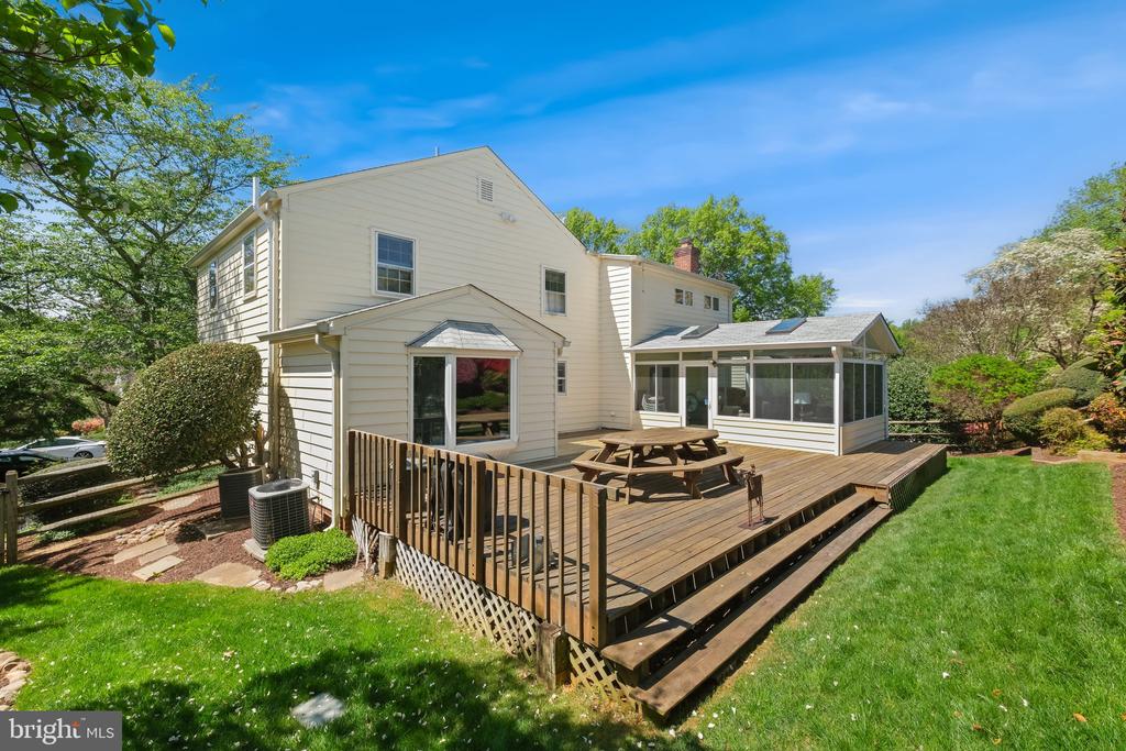 1106 PIPESTEM PLACE