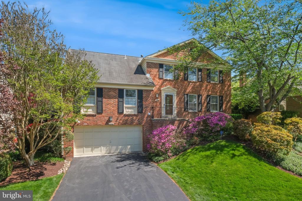1106 PIPESTEM PLACE