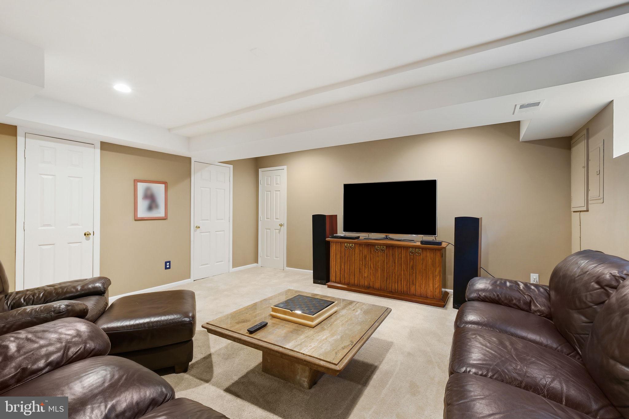 12213 GALESVILLE DRIVE