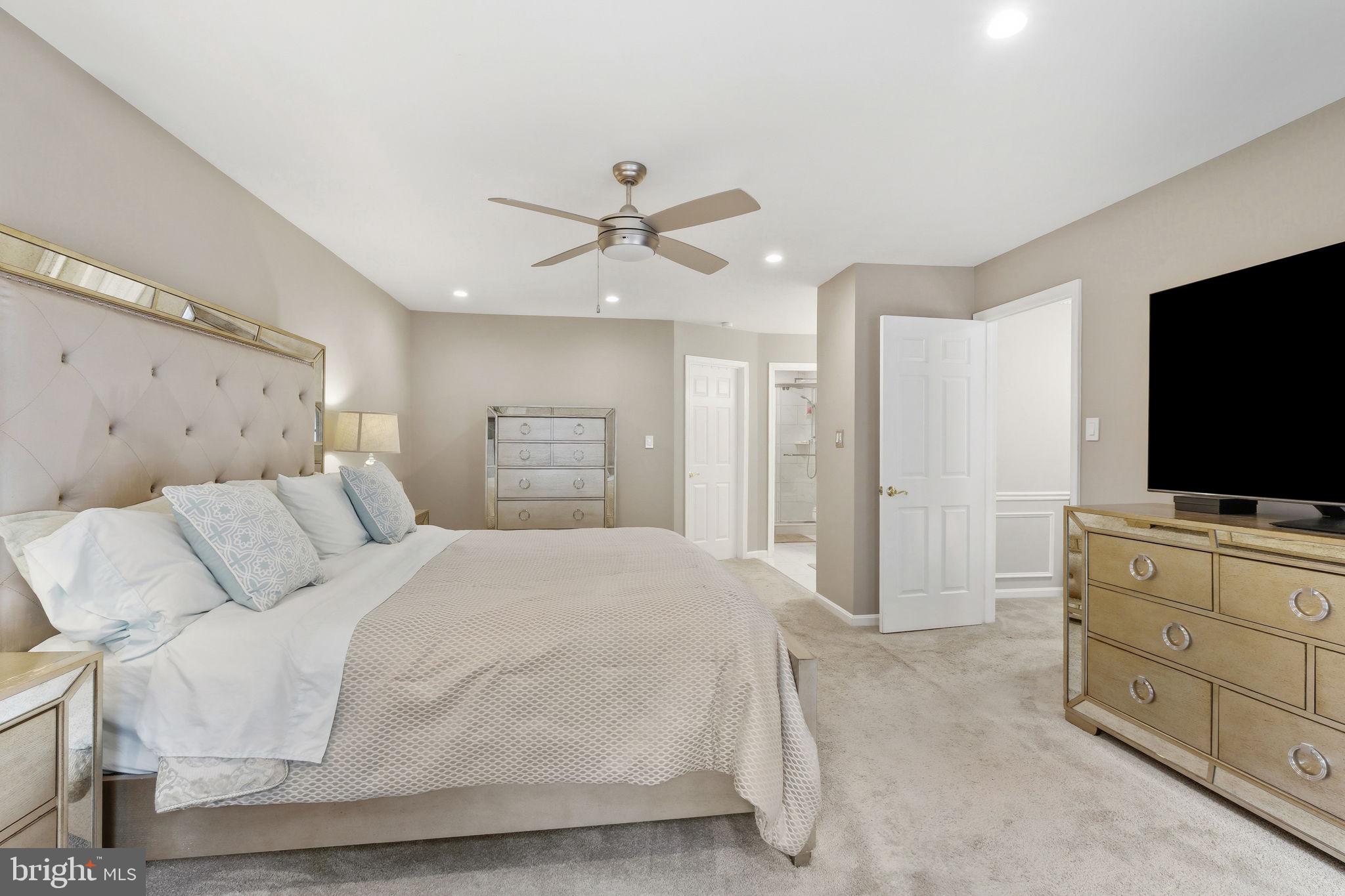 12213 GALESVILLE DRIVE