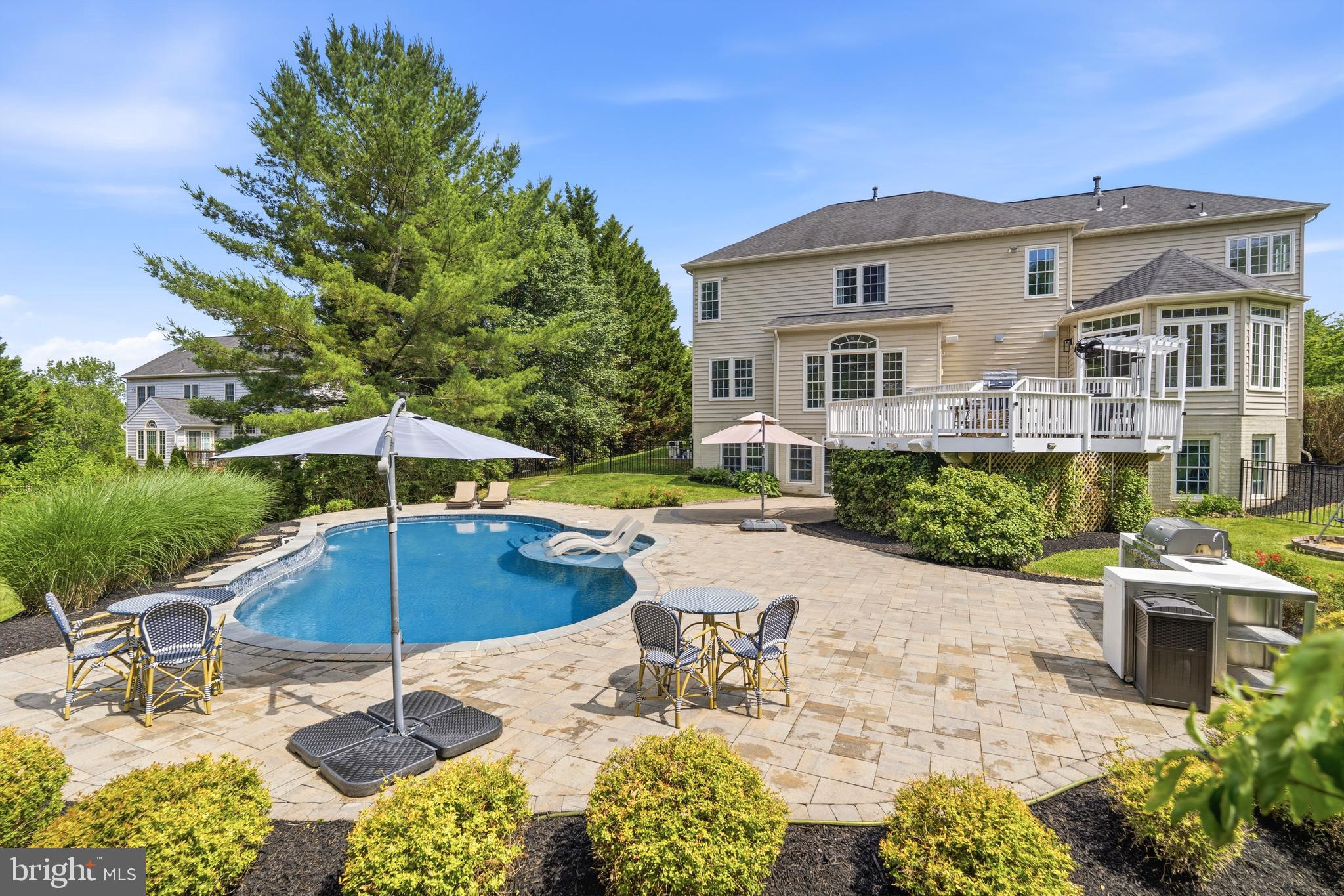 9313 HARRISONS FARM WAY