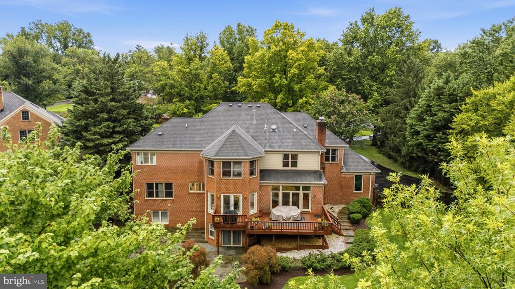 10005 APPLE HILL COURT