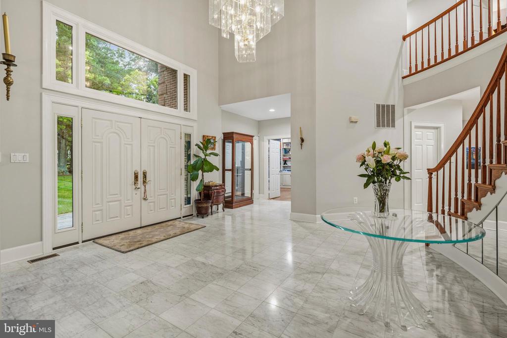 10005 APPLE HILL COURT