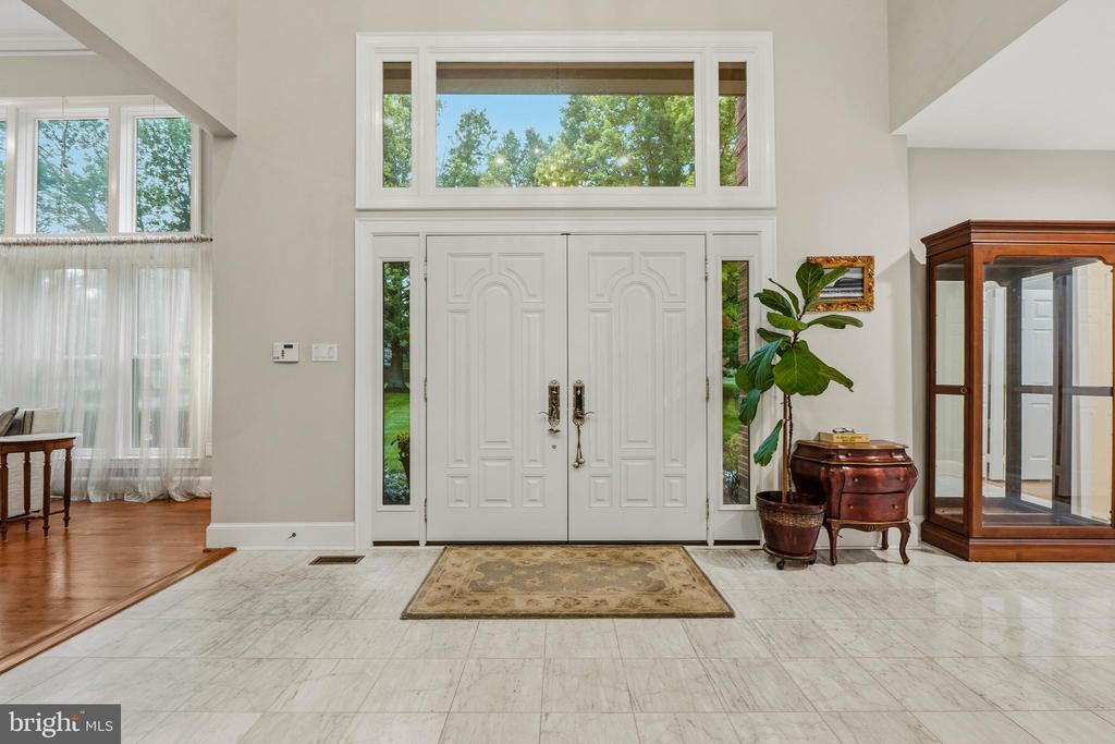 10005 APPLE HILL COURT