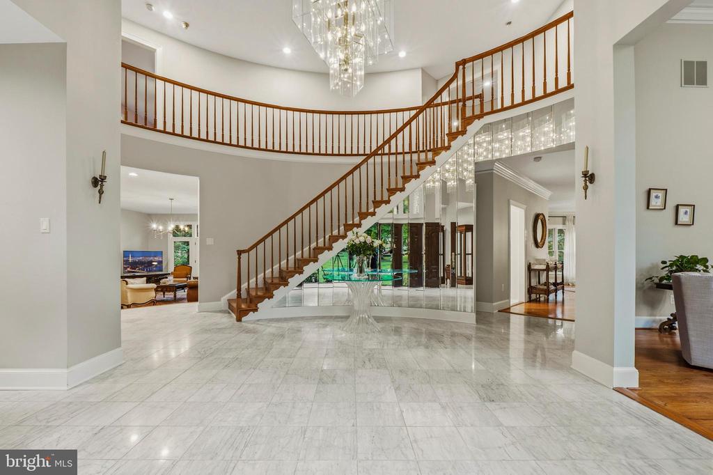 10005 APPLE HILL COURT