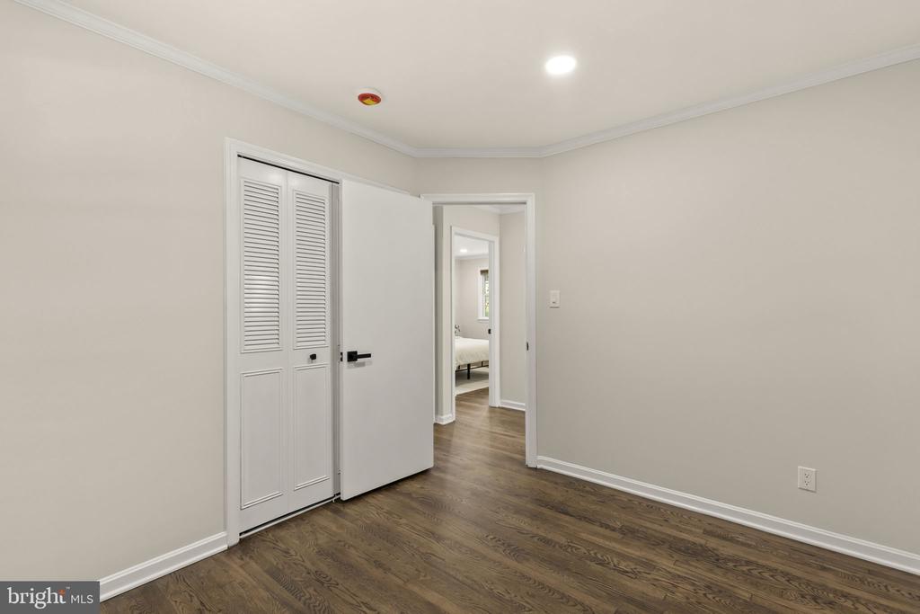 6621 SULKY LANE