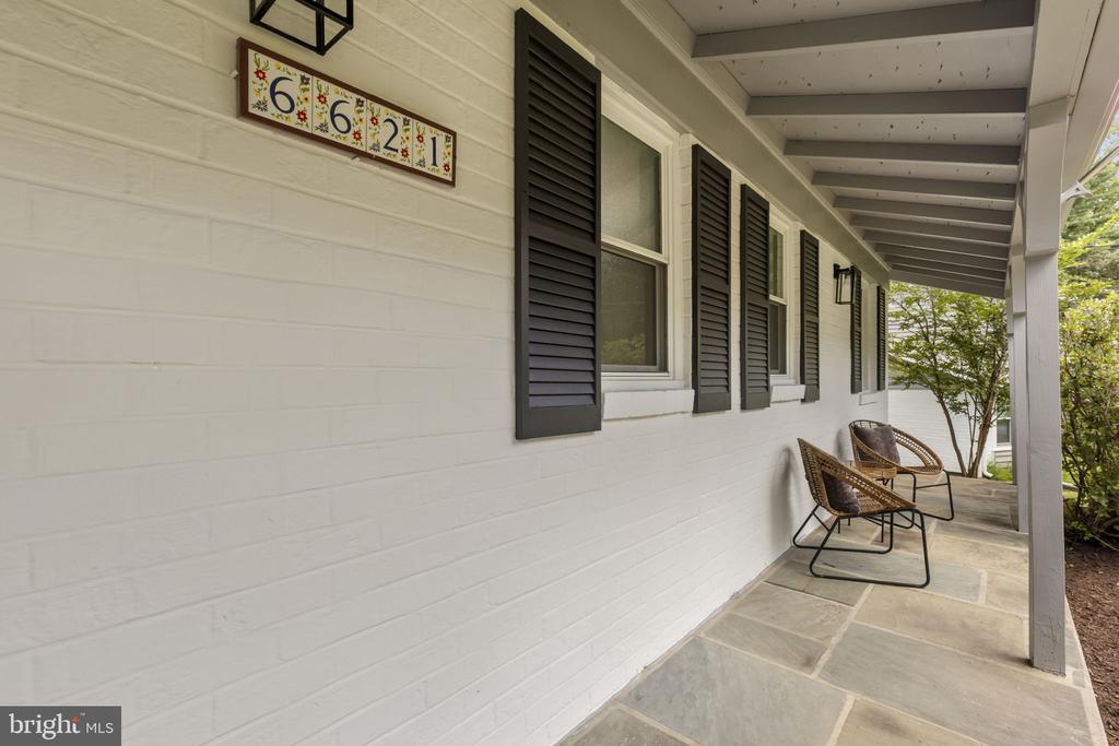 6621 SULKY LANE