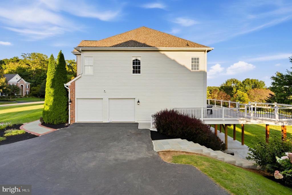 25112 VISTA RIDGE ROAD