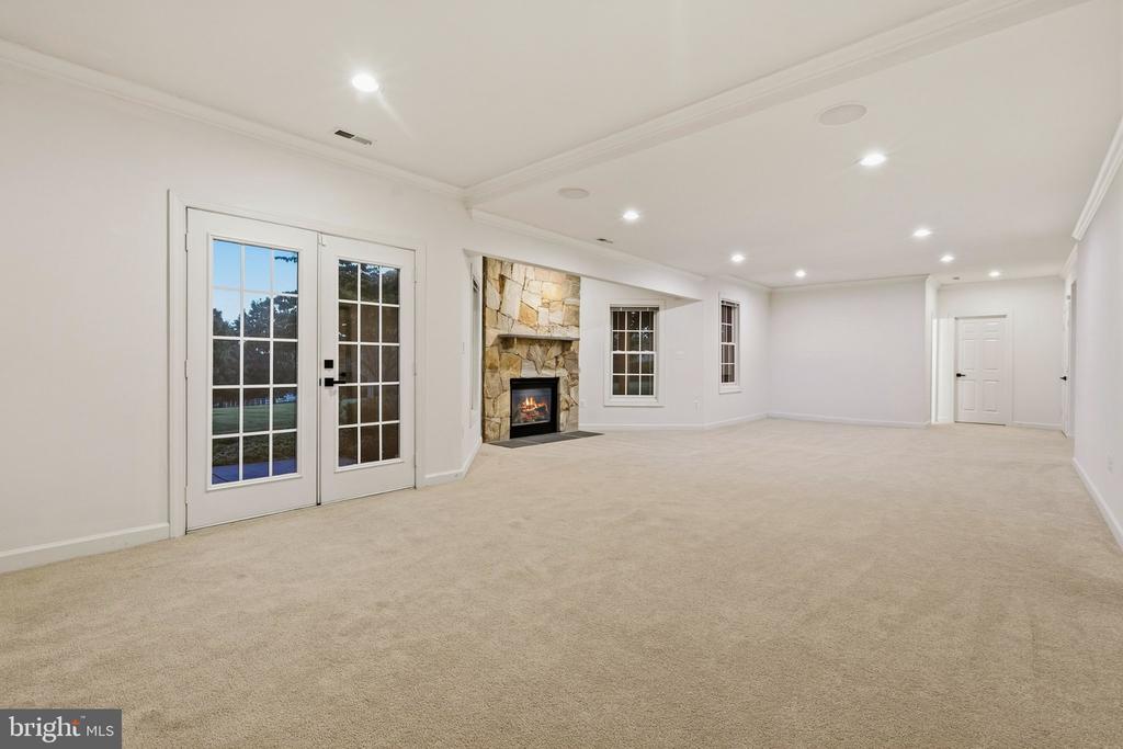 25112 VISTA RIDGE ROAD