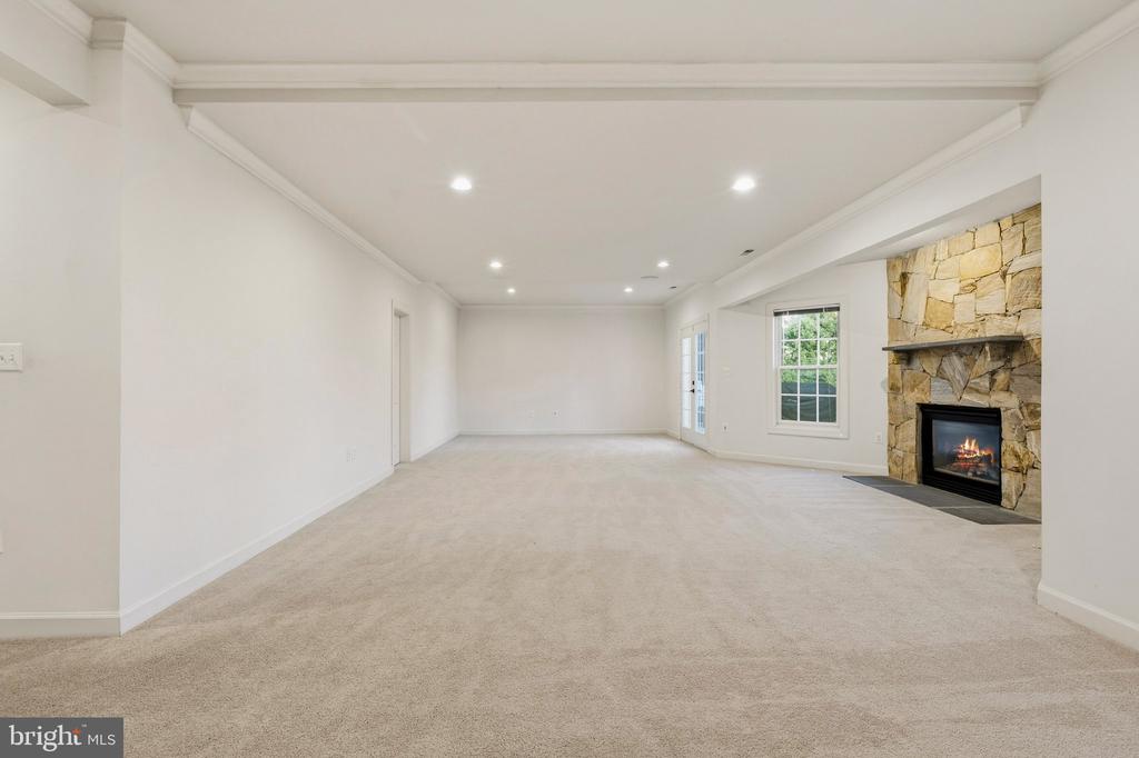 25112 VISTA RIDGE ROAD