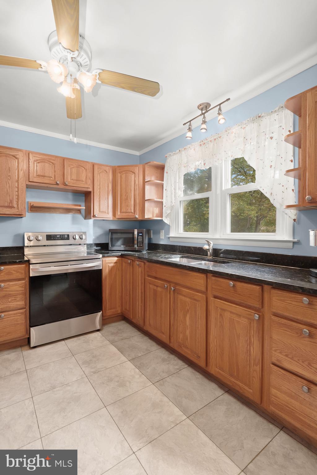 12811 Woodmore Rd