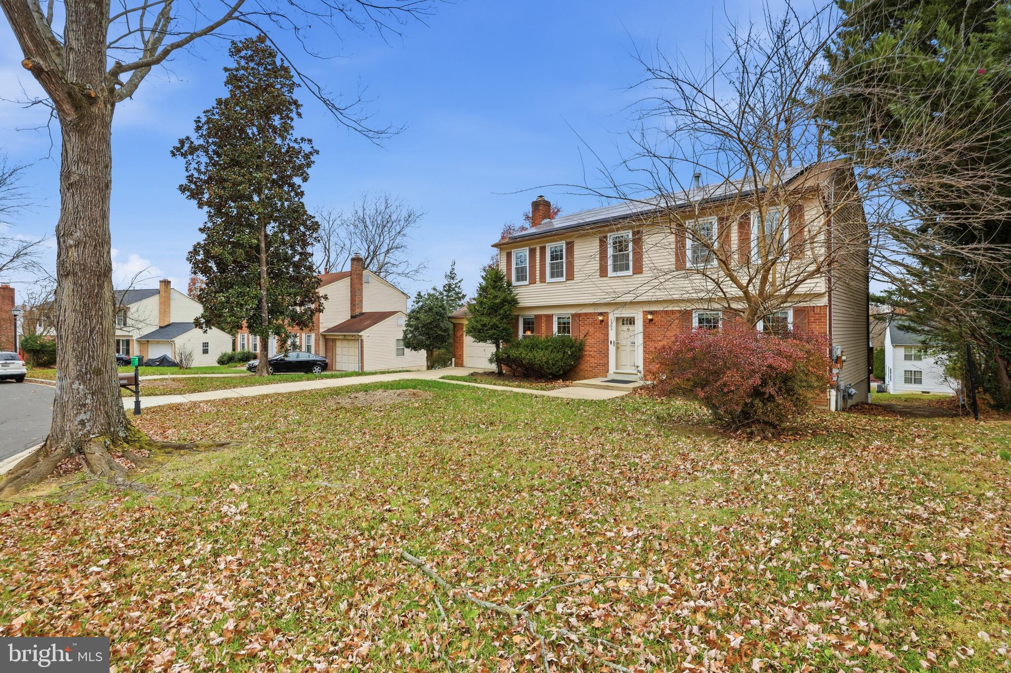 2520 BELLEFIELD COURT