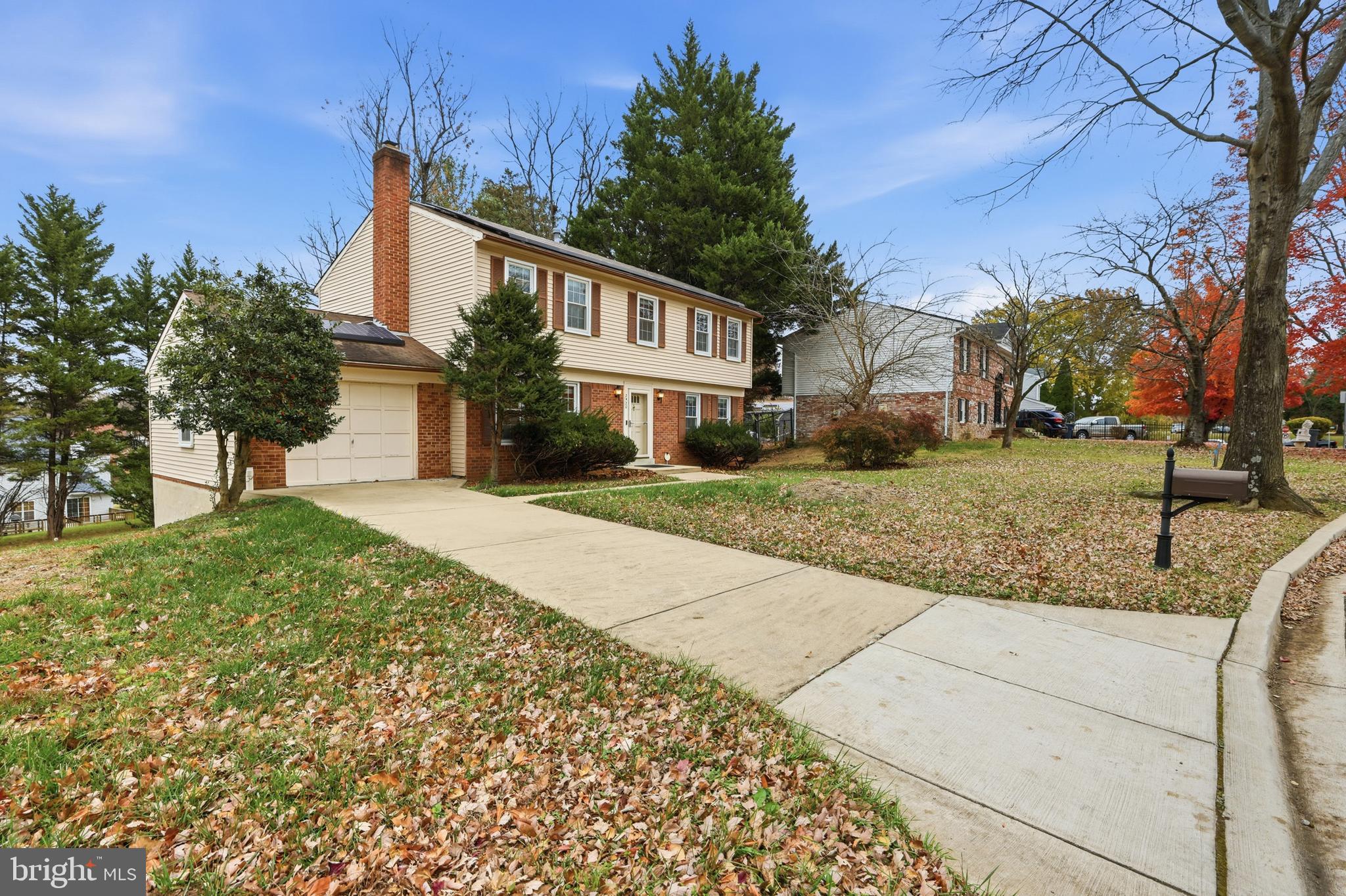 2520 BELLEFIELD COURT