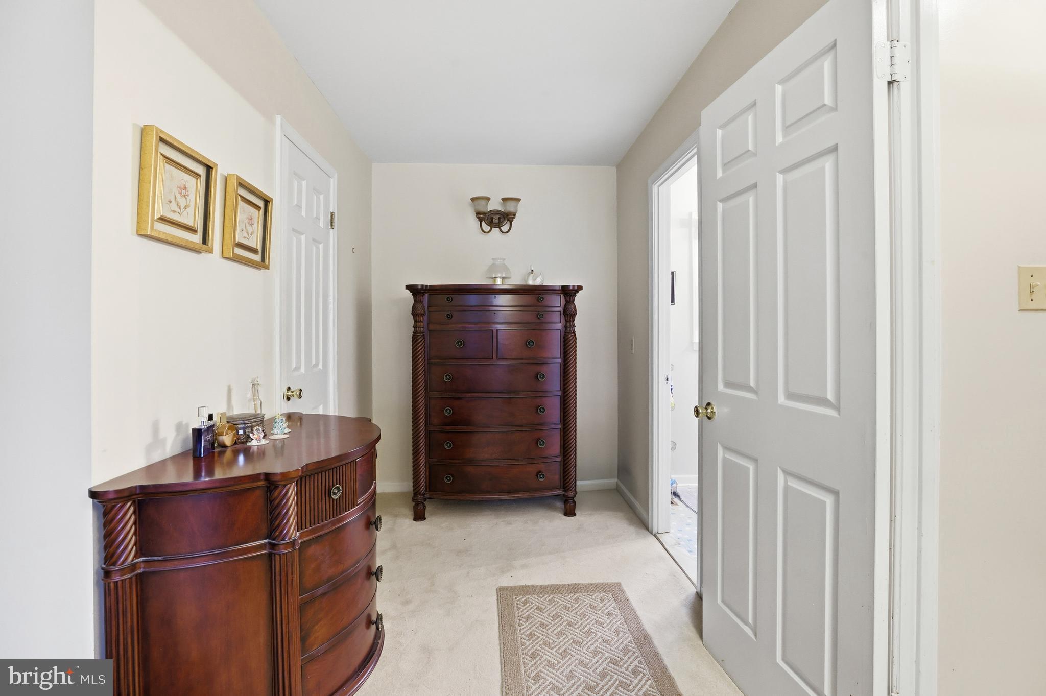 2520 BELLEFIELD COURT
