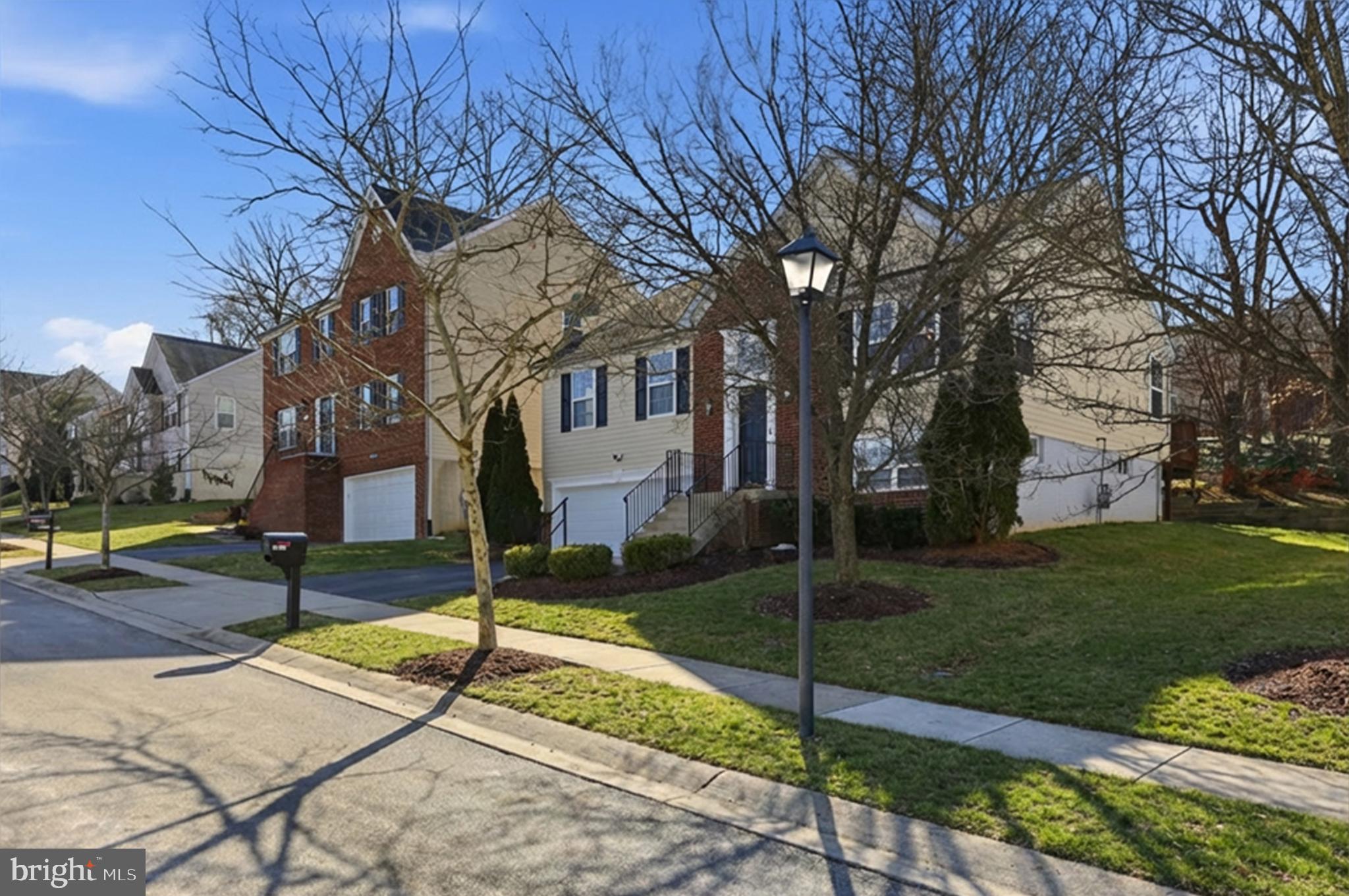 1713 GOULD DRIVE