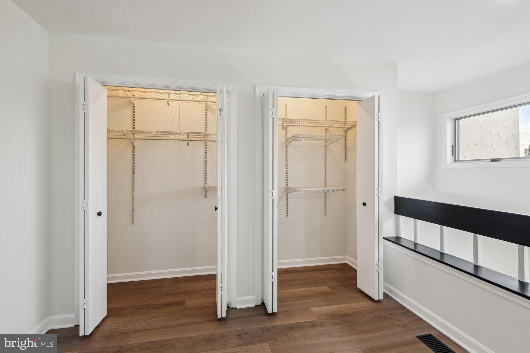 33-F Queen Anne Way