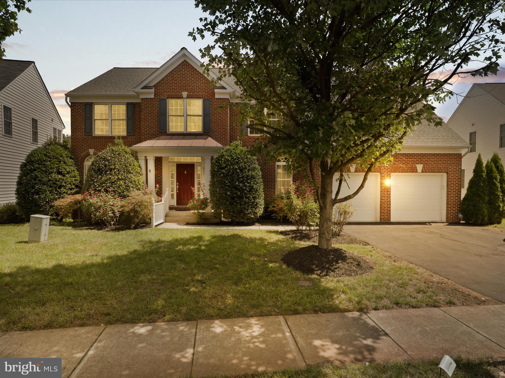 572 Woodruff Ln