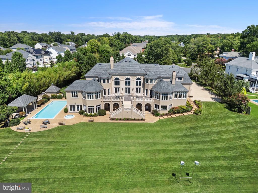 9514 LYNNHALL