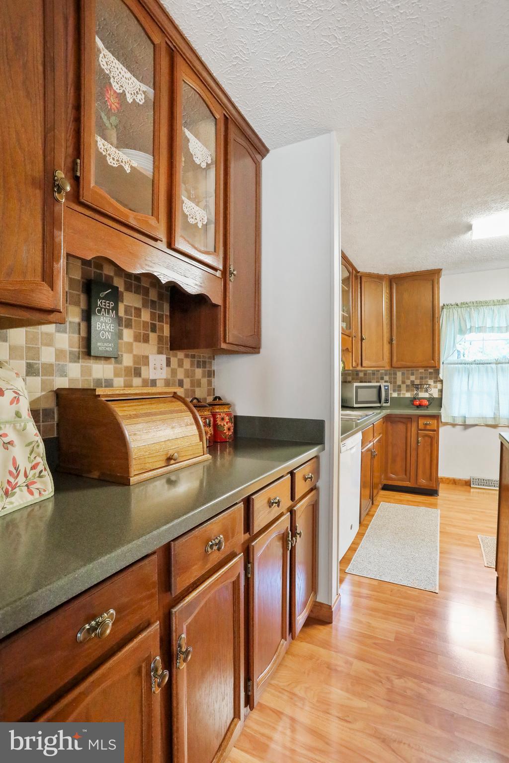 212 W Cedarmeade Ave
