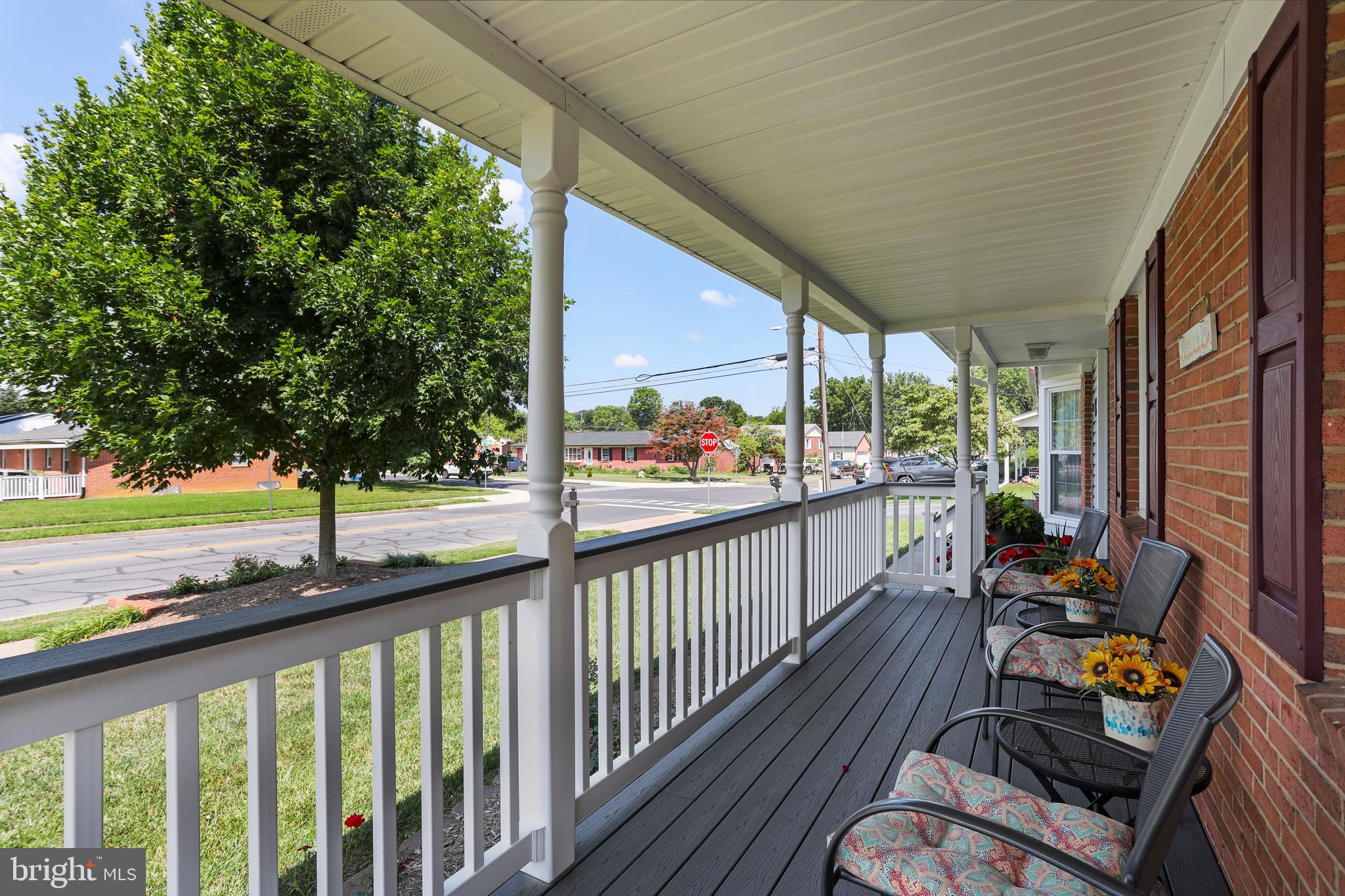 212 W Cedarmeade Ave