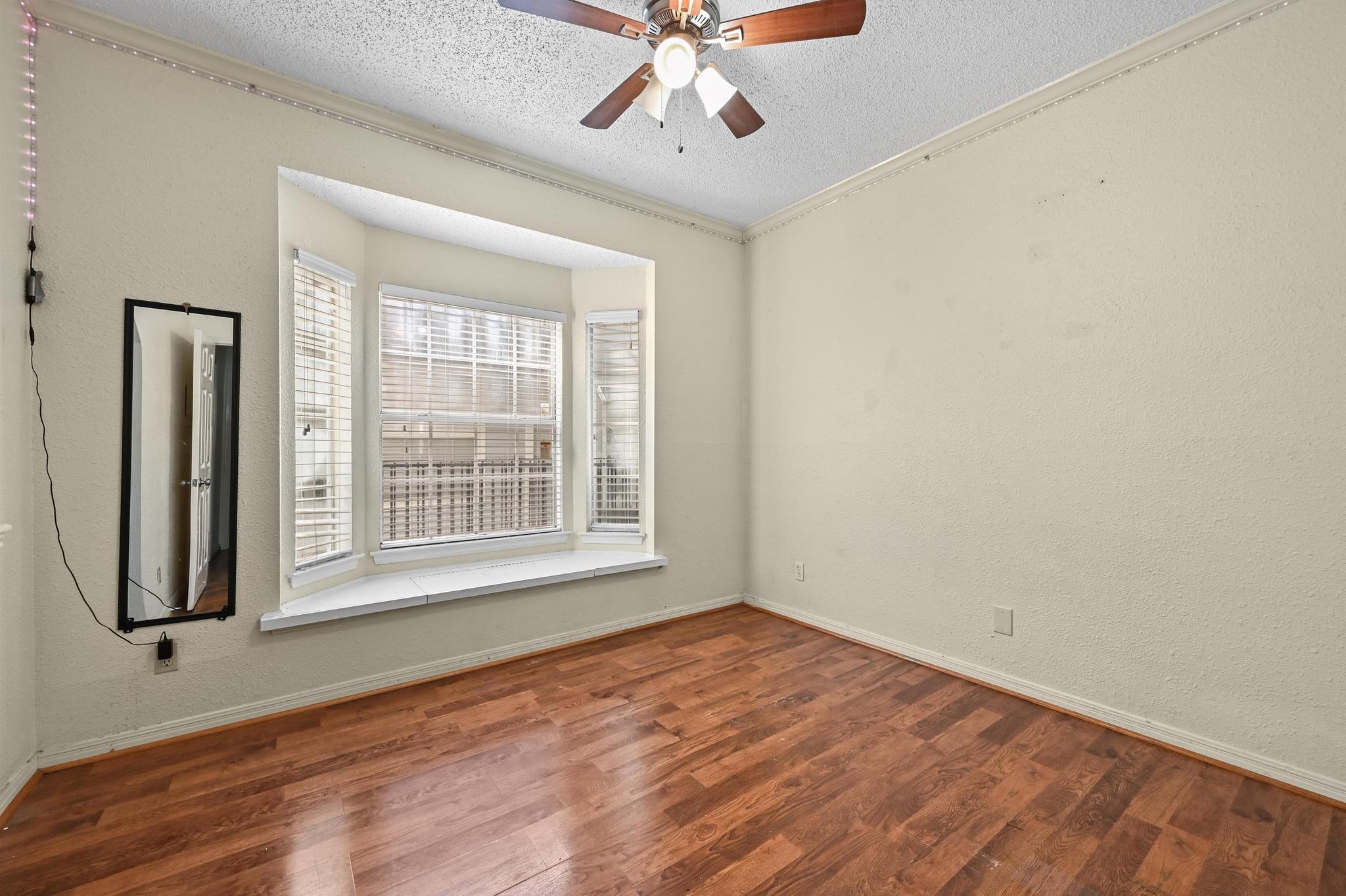 3111 Tom Green ST # 203