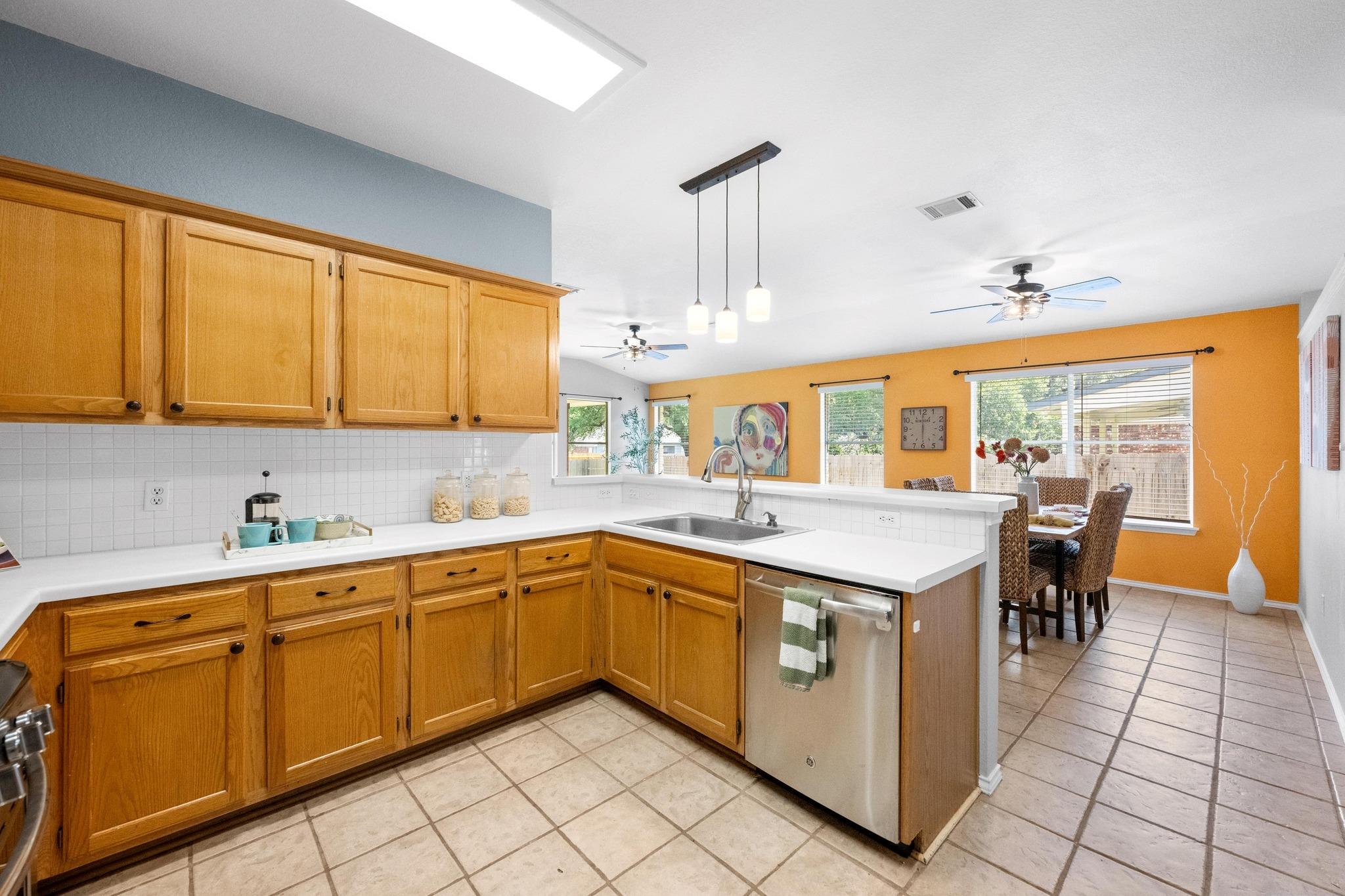 4620 Hoffman DR
