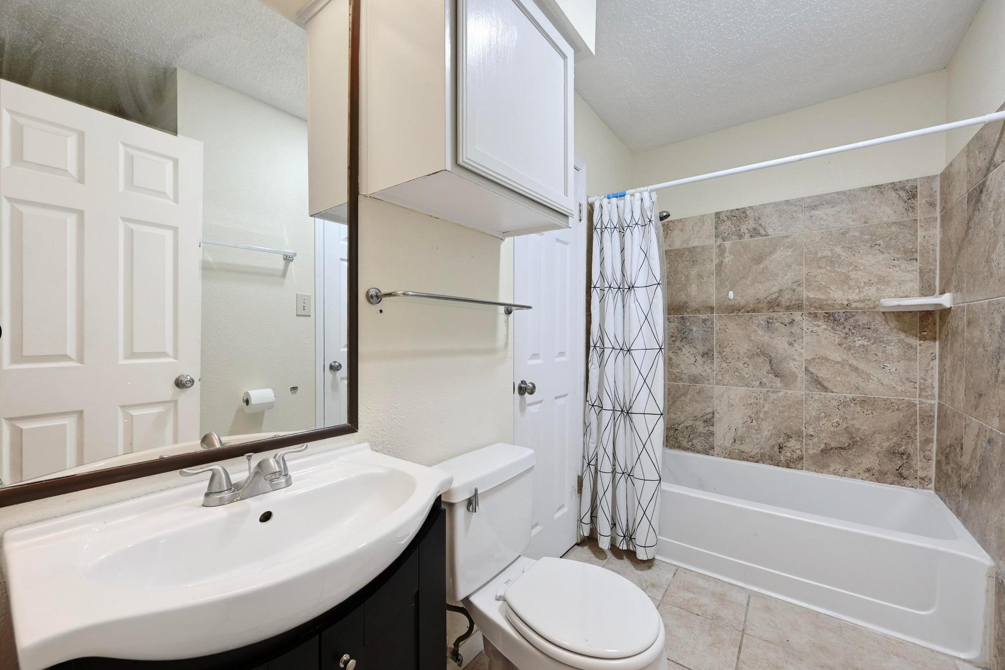 3111 Tom Green ST # 203