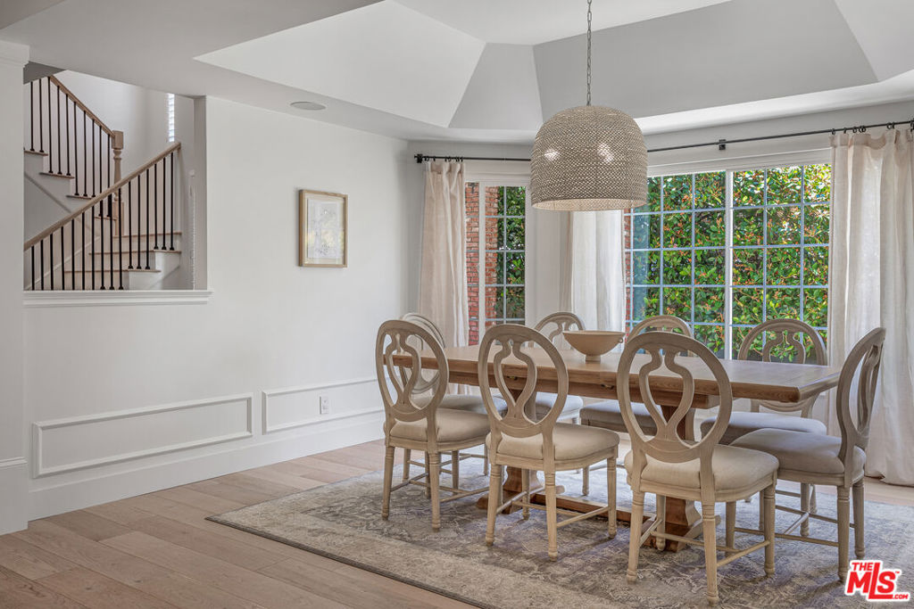 16041 Dickens Street