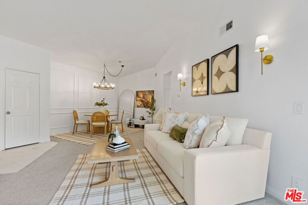 5837 Oak Bend Lane 412