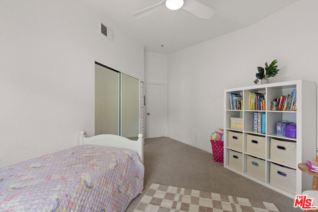 5837 Oak Bend Lane 412