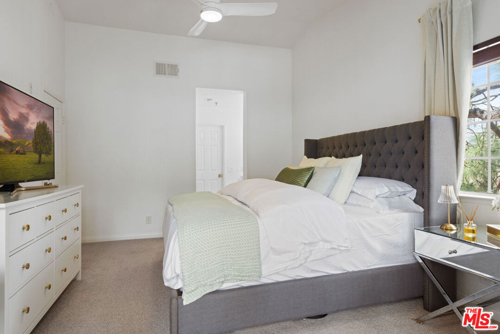 5837 Oak Bend Lane 412