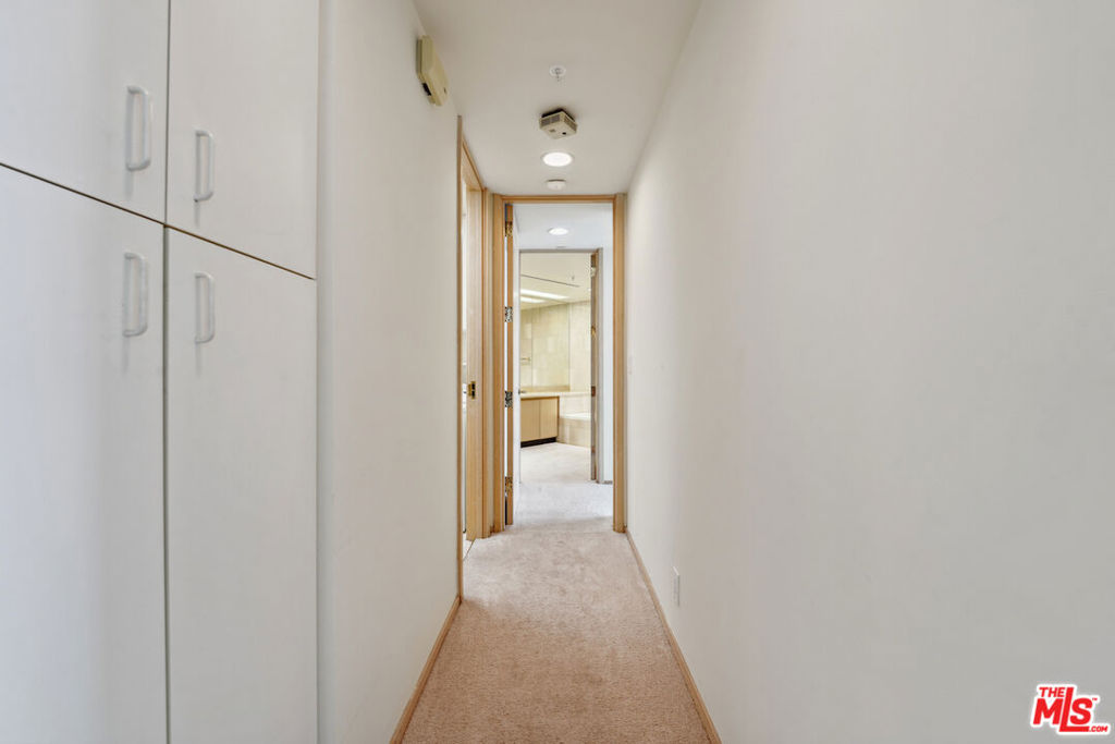 10490 Wilshire Boulevard 1402