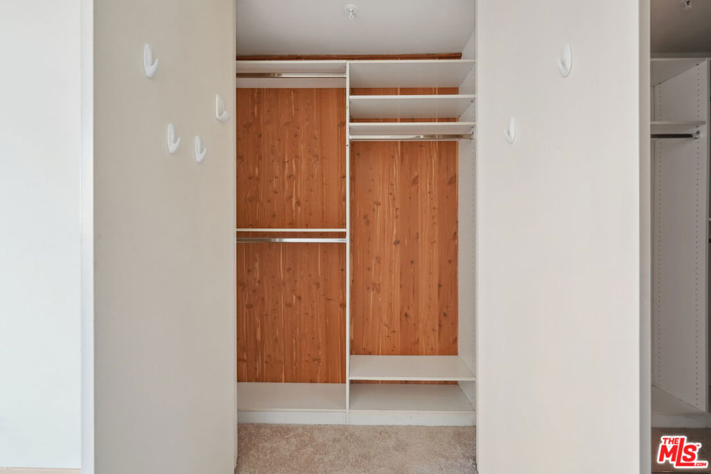 10490 Wilshire Boulevard 1402