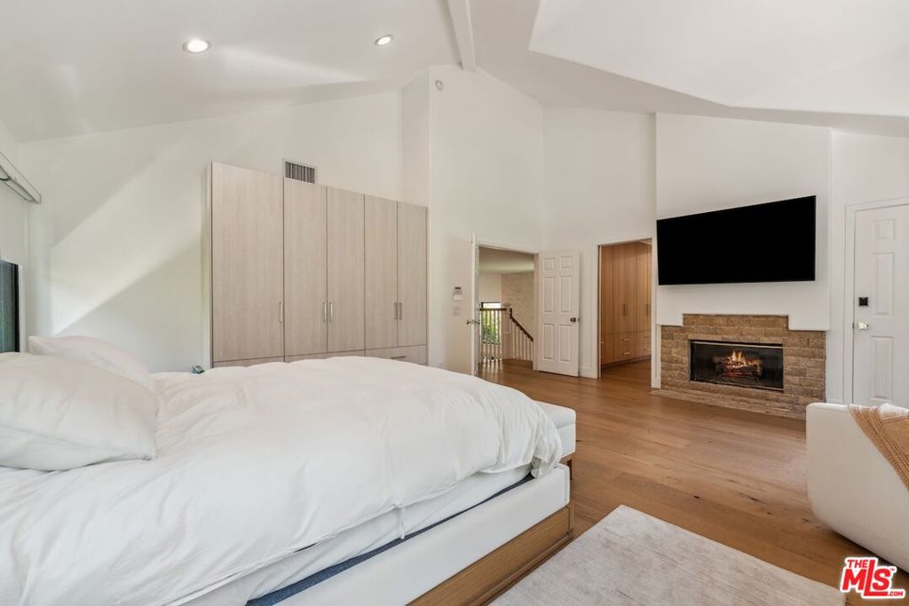 23180 Park Blanco
