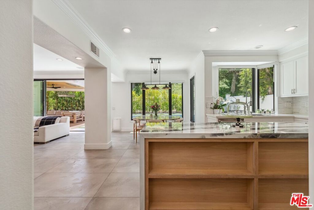 23180 Park Blanco