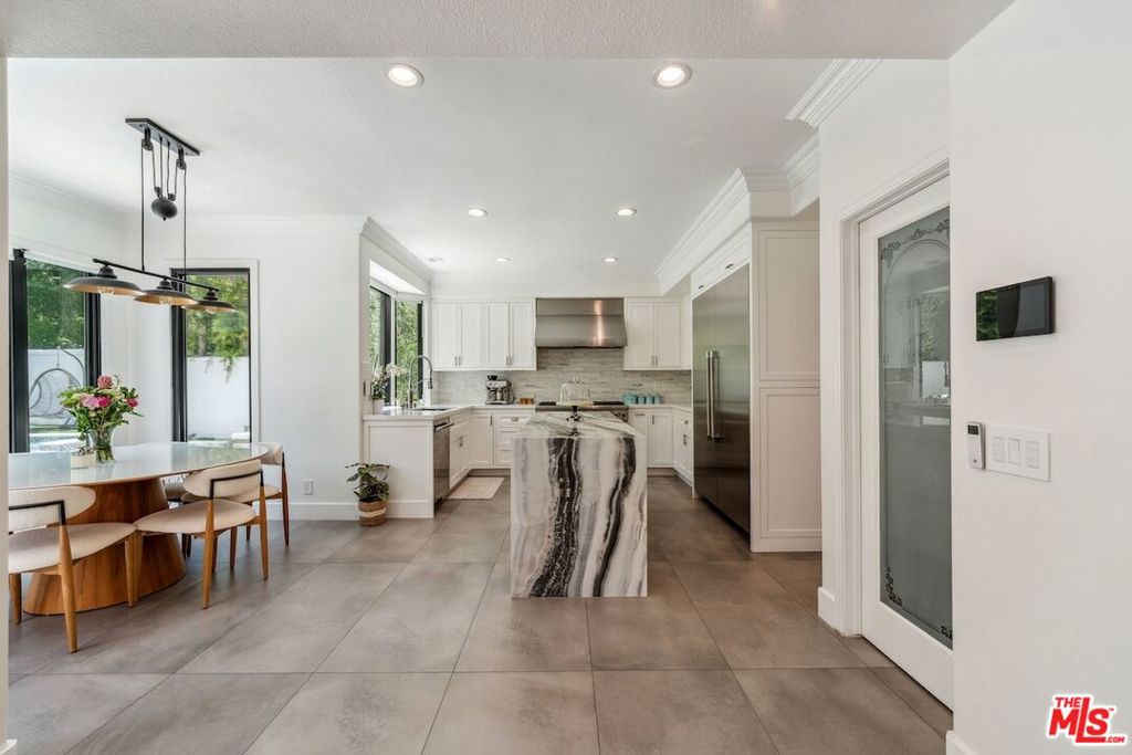 23180 Park Blanco