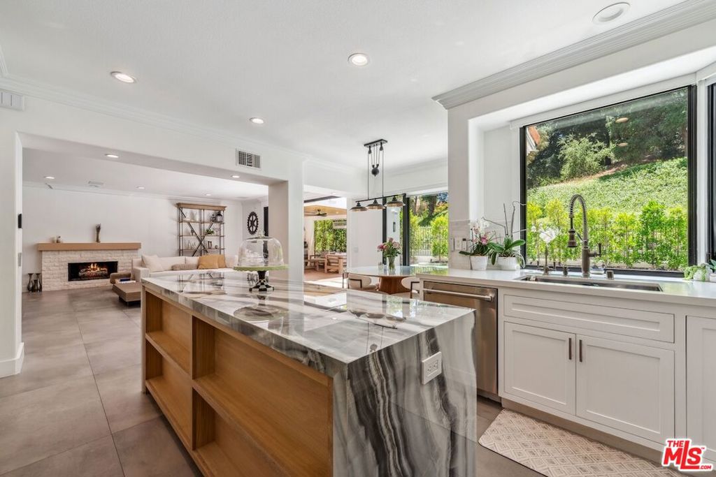 23180 Park Blanco