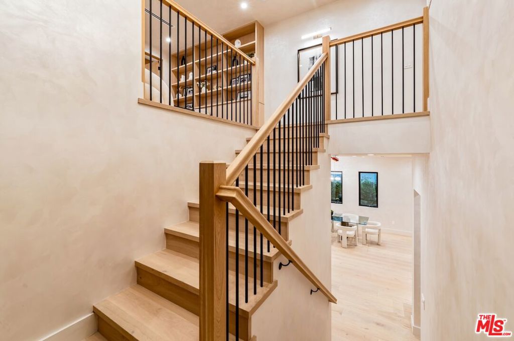 4273 Murietta Avenue