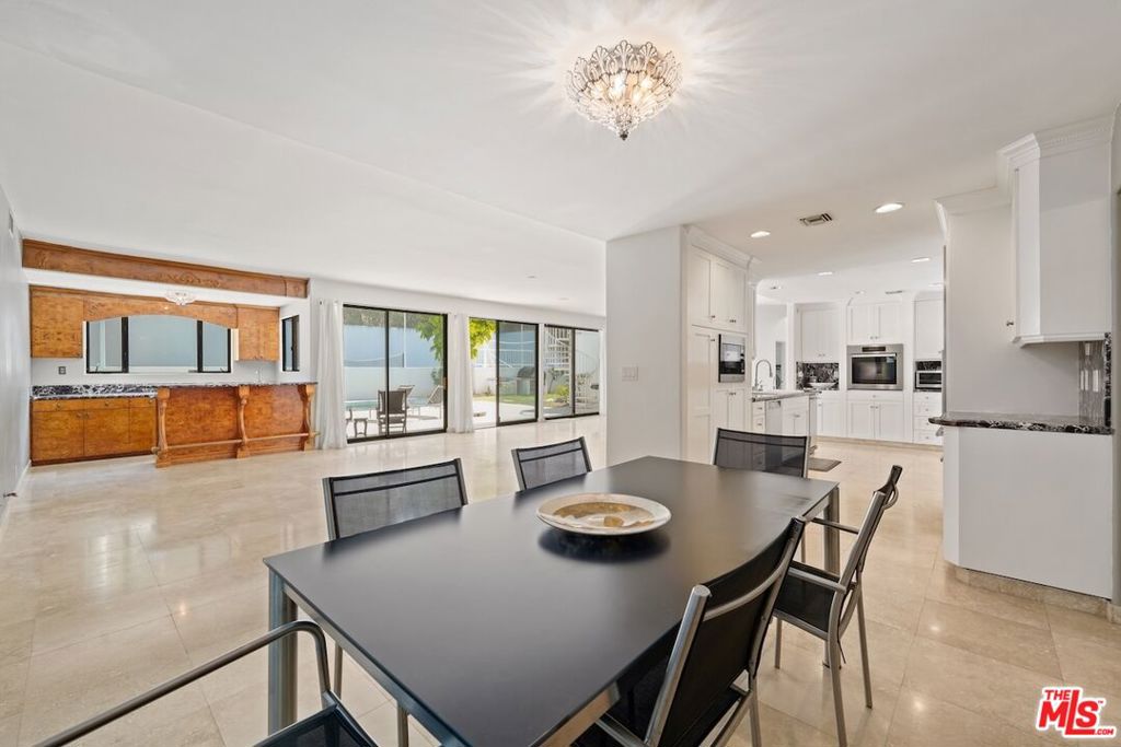 15656 Crownridge Place