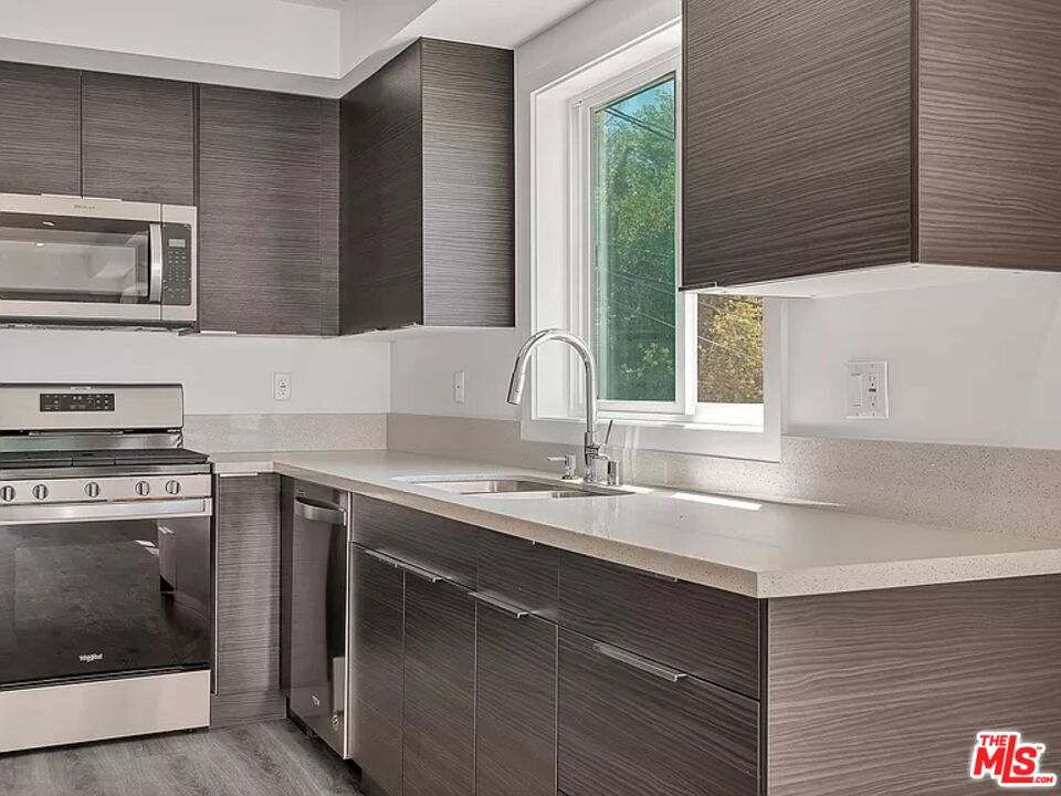 5750 1/2 Kester Avenue